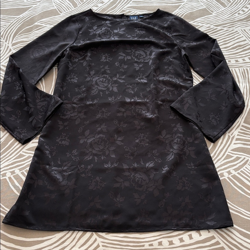 GAP boatneck mini shift dress